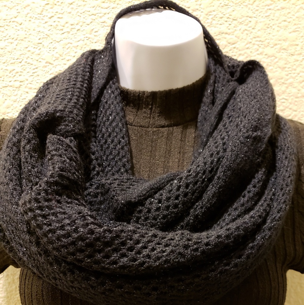 Steve Madden Infinity Scarf